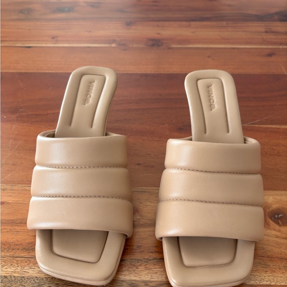 Vince Shoes - VINCE Tan Padded Slide Ceil City Sandals - Women's Size: 6M
